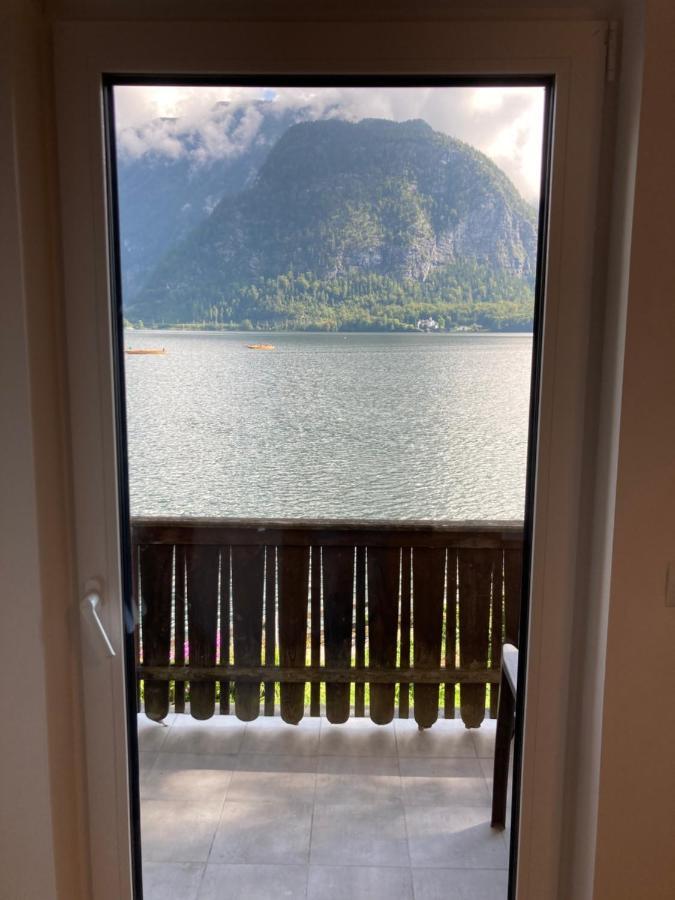 Hallstatt Lakeside Top 4 - Zimmer Mit Balkon Bagian luar foto